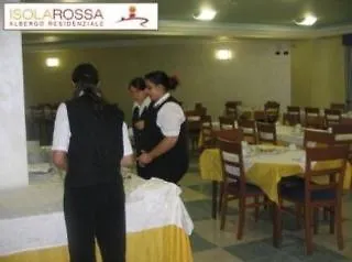 Isola Rossa מלון דירות בוסה