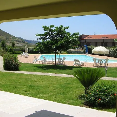Isola Rossa 3* Bosa