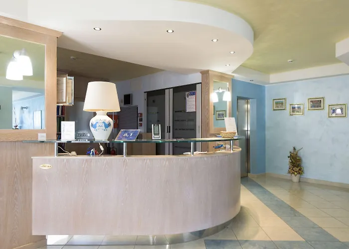 Isola Rossa Aparthotel