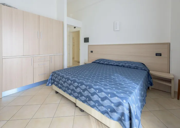 Aparthotel Isola Rossa 3*