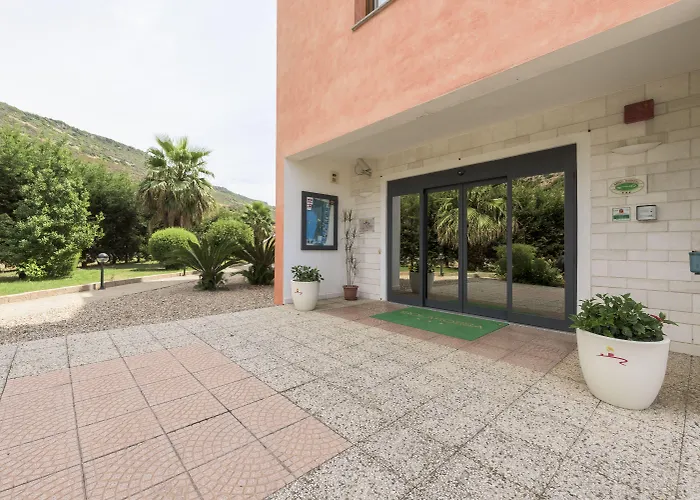 Isola Rossa Aparthotel