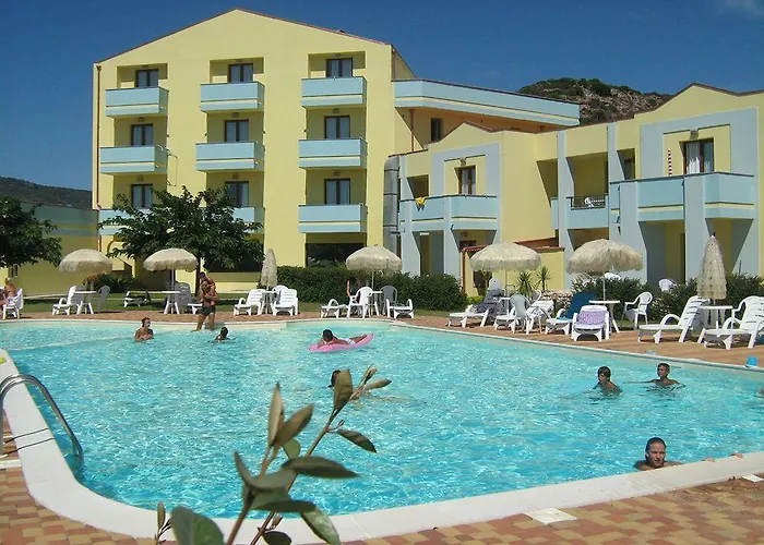 Isola Rossa Aparthotel